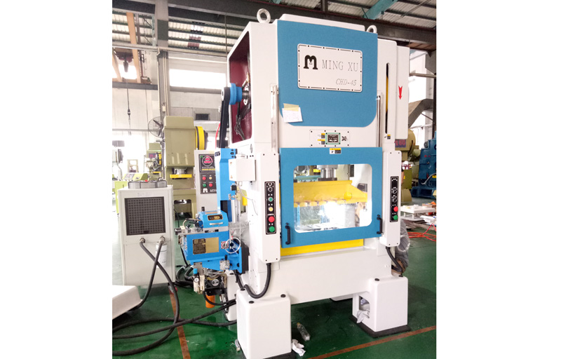 伺服送料機怎樣調(diào)機試?yán)?></span>
                    <div   id=